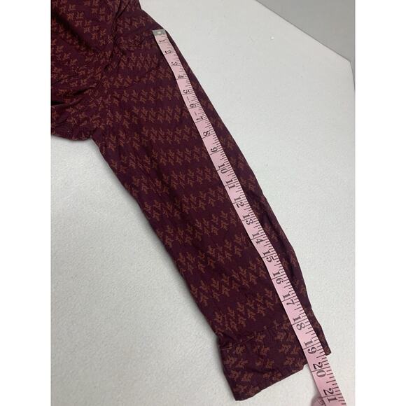 Duluth Trading Co Womens L Blouse 4 Pockets 3/4 Slv Maroon Rust Full Button EUC - Picture 8 of 14